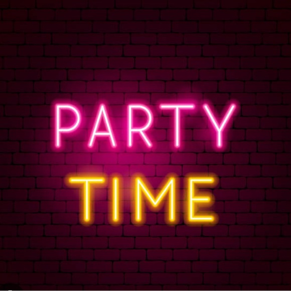 I’m hosting a Poshmark party! - Picture 1 of 1